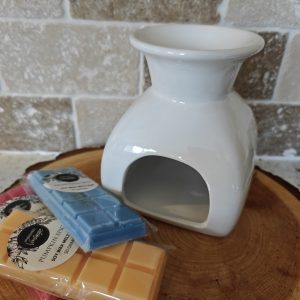 White Oven-Dome Wax Melt Burner & Add your own 3 Wax Melt Bars